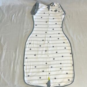 BbLuv - Gray and White Sleep Sack Pajamas with Zipper Closure